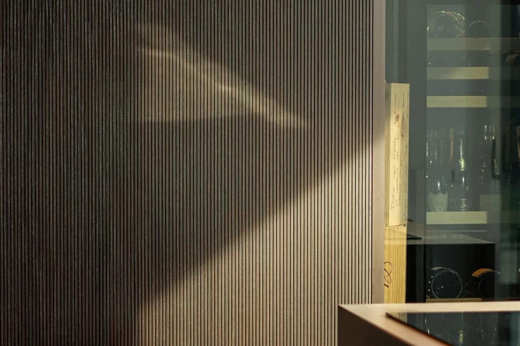 The method — Architectural assessment 20 Architectural assessment of materials: textured wood panelling in an interior by the studio
