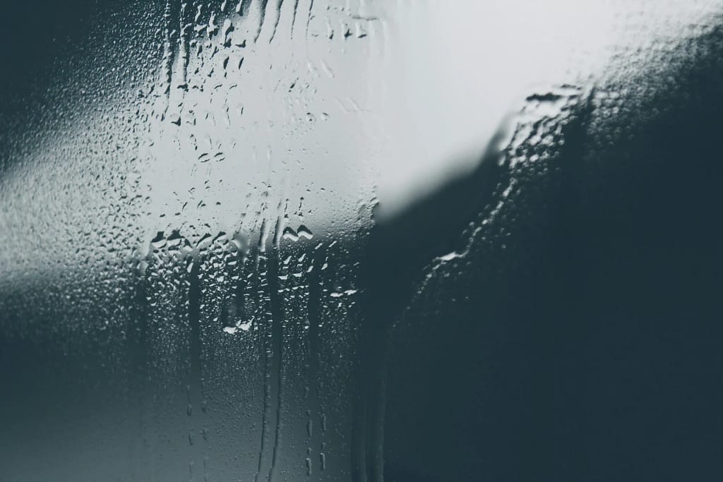 Home Spa: Sauna, Steam, Water and Rest 19 Home spa: glass fogged by steam (illustrative photo)