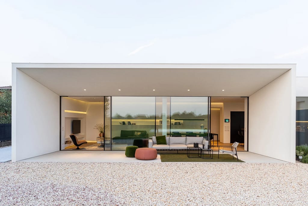 Il metodo 10 Valutazione architettonica dei materiali: gres esterno sotto il portico di MD Home