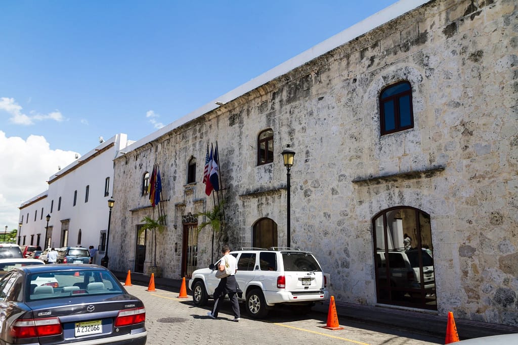 Viaggi d'esperienza 19 Viaggi di lusso: una strada della Zona Colonial di Santo Domingo