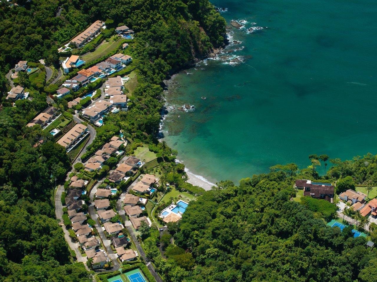 18 Best Countries for Luxury Real Estate Investment 2026: Prices, ROI & Golden Visa 64 Image