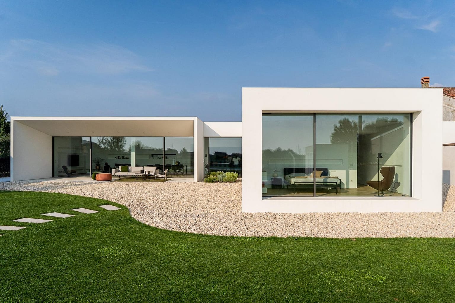 Elite Luxury Real Estate & Travel - Investimenti immobiliari di lusso internazionali & viaggi professionali 54 Villa contemporanea Verona MD Home — l'armonia dei contrasti — Federico Cappellina Architetto
