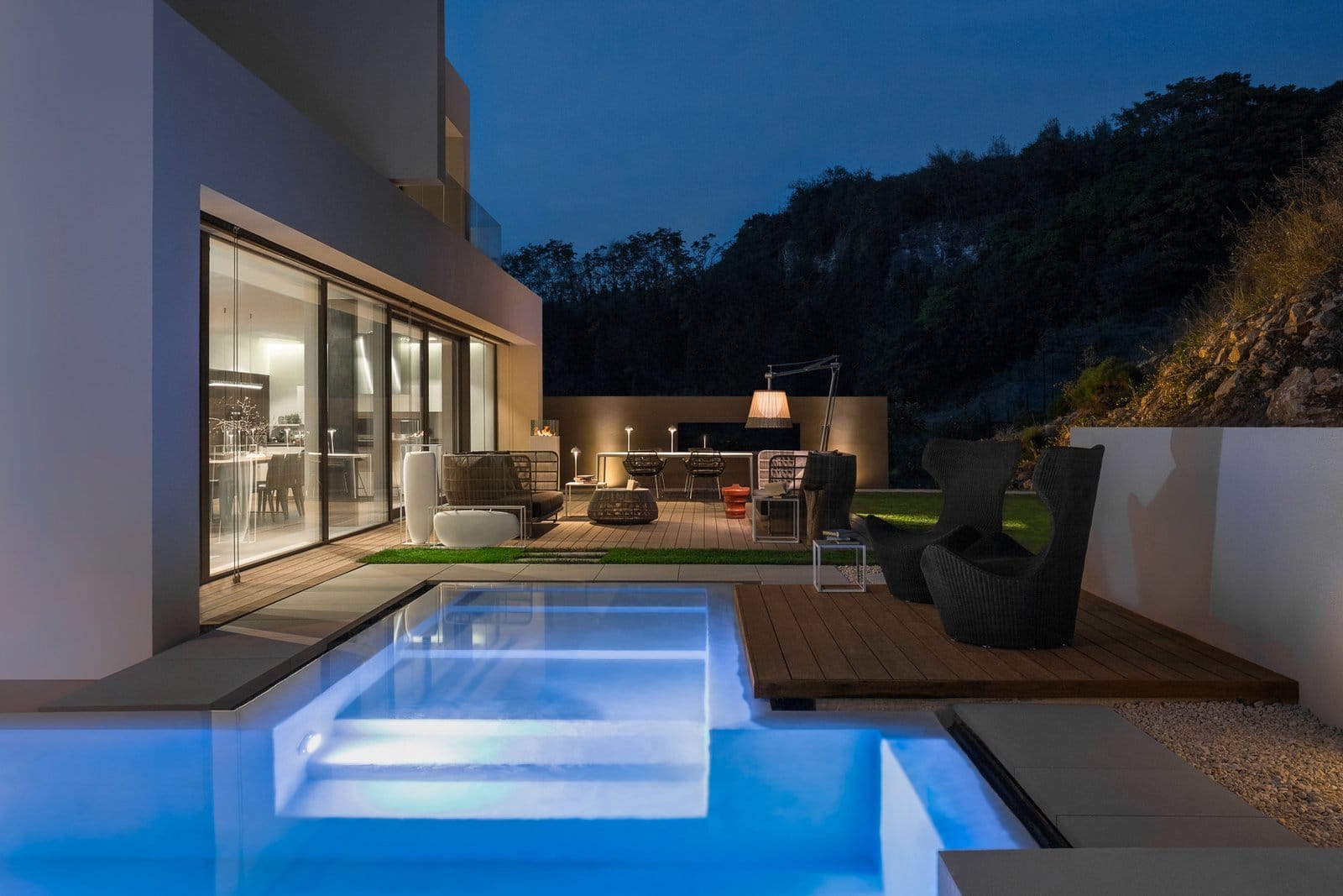 Elite Luxury Real Estate & Travel - Investimenti immobiliari di lusso internazionali & viaggi professionali 29 SD Home Soave — villa privata di 240 mq progettata dallo studio Federico Cappellina Architetto